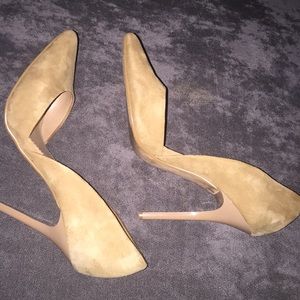 Steve Madden Shoes - Steve Madden tan suede heels size 6.5 Steve Madden Shoes - Steve Madden tan suede heels size 6.5